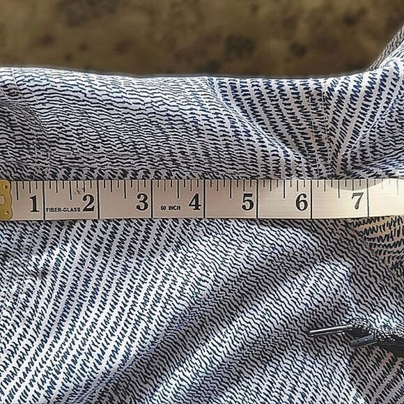 Perry Ellis Printed Swim Shorts abstract blue on white stripe - Picture 11 of 15